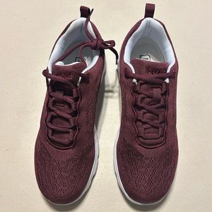 Propet sneakers
